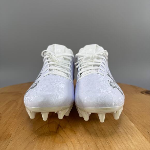 Under Armour Blur Smoke 2.0 MC Suede Mens Size 9 Football Cleats White NEW - Picture 2 of 9